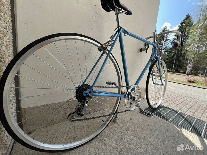 Продам шоссейный велосипед хвз 1970г