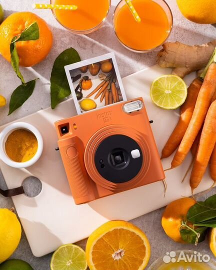 Fujifilm instax sq 1 (белые, голубые, морковные)