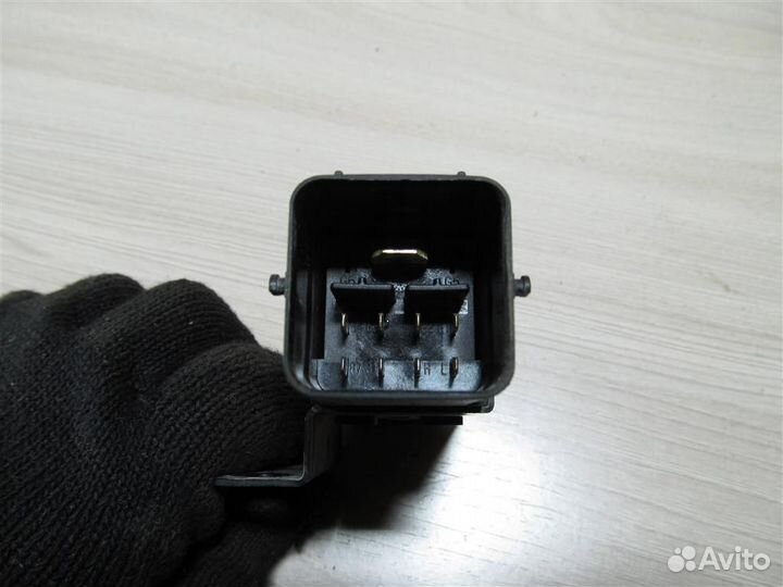 Реле свечей накала Hyundai Santa Fe IV 4 (TM) c