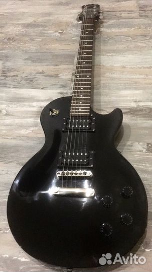 Отличная Epiphone Les Paul Studio Ebony