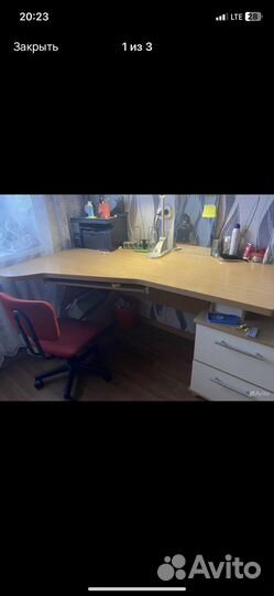 Письменный стол и шкаф