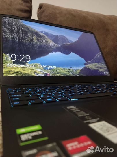 Lenovo GTX1650/R5