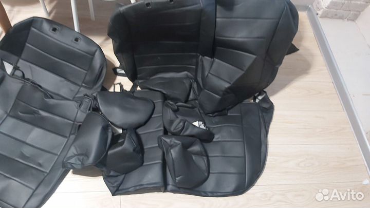 Автомобильные чехлы Дастер