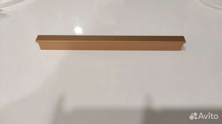 Мебельные ручки