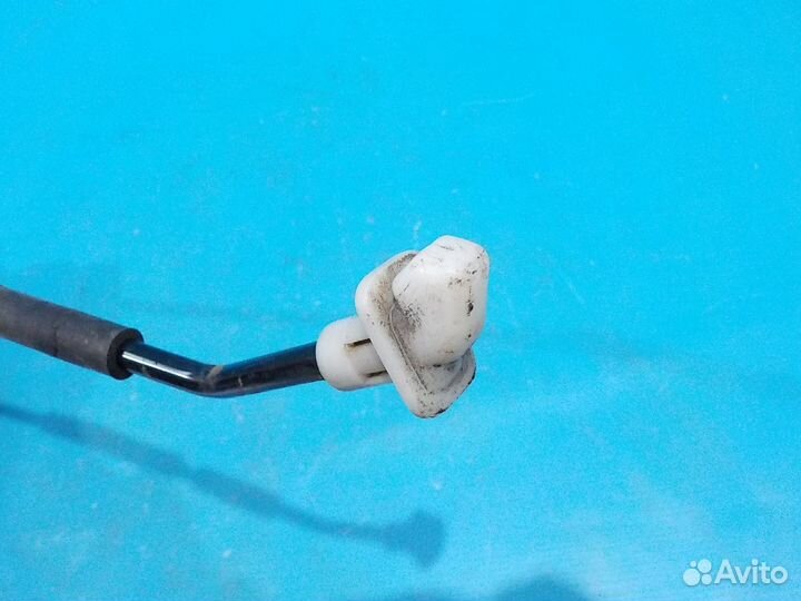 Держатель капота KIA Ceed (ED) 2007-2012