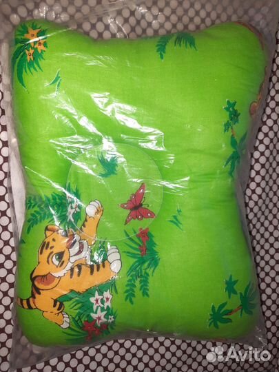 Подушка ортопедическая для новорожденных