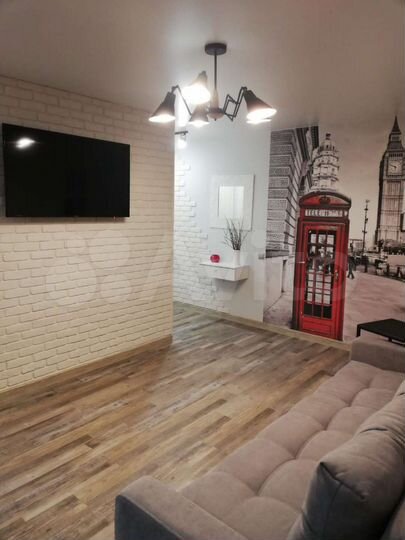 2-к. квартира, 43 м², 2/5 эт.