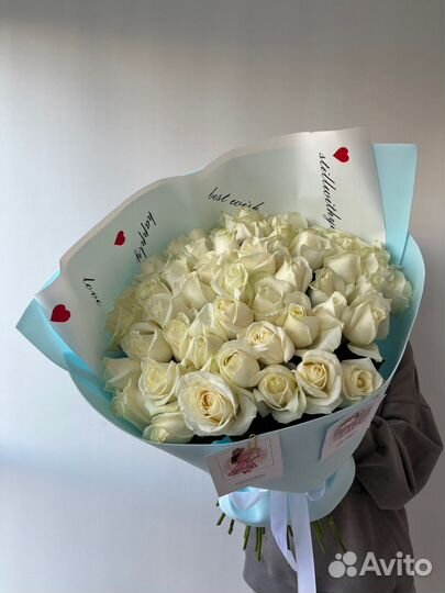 Белые розы с доставкой