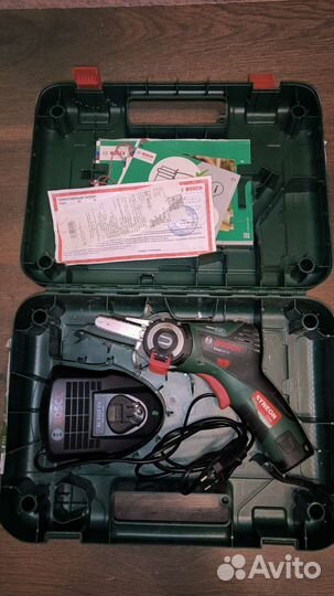 Цепная аккумуляторная мини-пила Bosch EasyCut 12