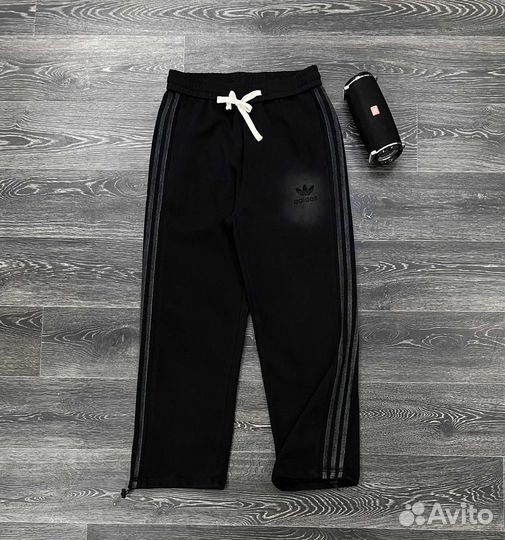 Спортивные штаны adidas