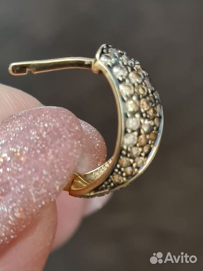 Золотые серьги