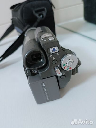 Видеокамера Panasonic VDR-D160 Panasonic