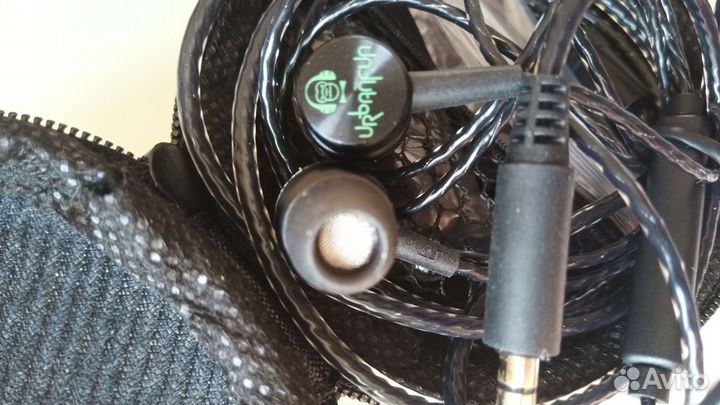 Наушники на выбор