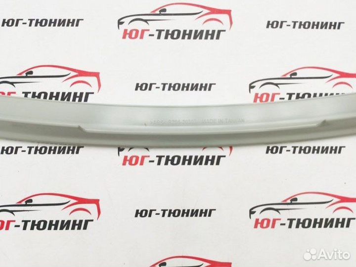 Спойлер на крышку багажника C-class w203