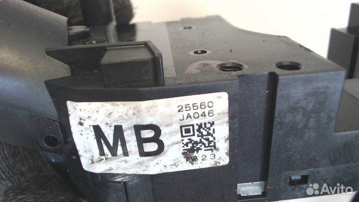 Переключатель поворотов и дворников Nissan Altima