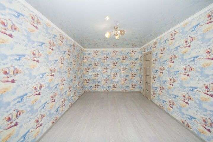 2-к. квартира, 54 м², 2/3 эт.