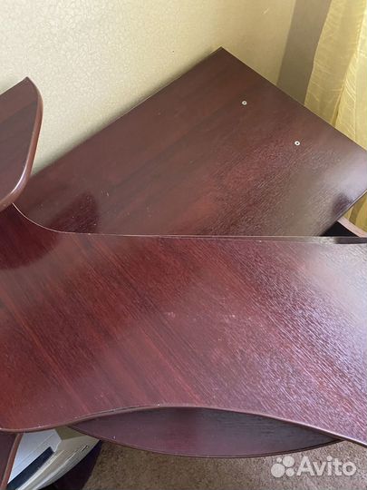 Компьютерный стол