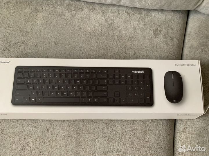 Беспроводная клавиатура и мышь microsoft