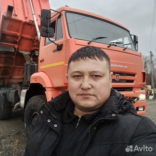 Водитель категории B.C.E.Эксковаторщик. Бульдозери