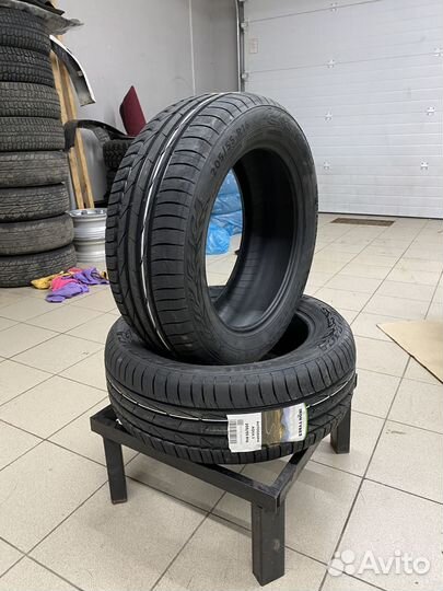 Ikon Tyres Autograph Aqua 3 215/55 R16