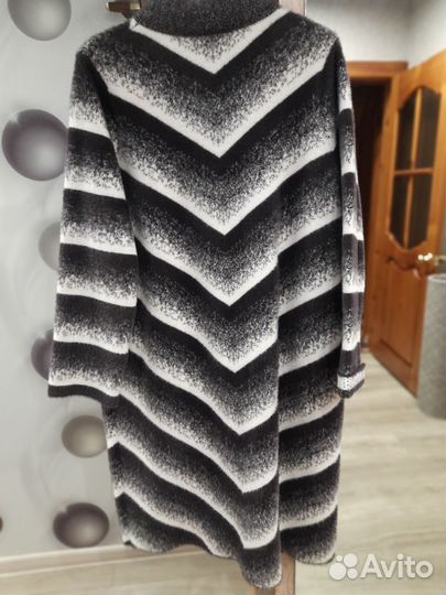 Пальто демисезонное 54р