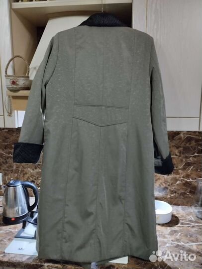 Плащ женский 54 размер