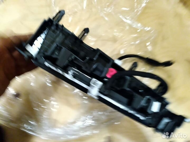 Экран салона Hyundai genesis g70