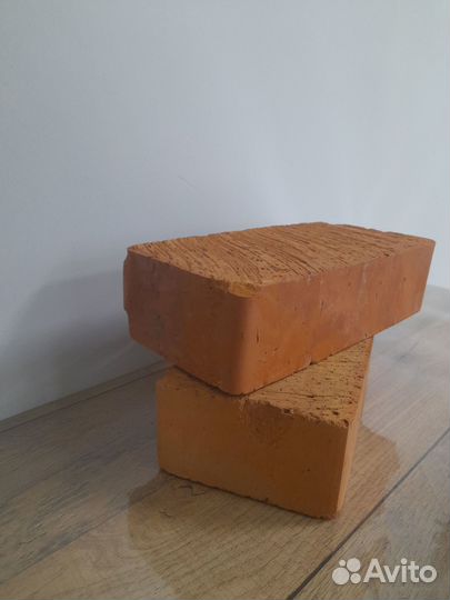 Керамический рядовой кирпич