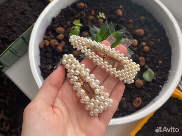 Заколка для волос