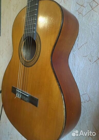 Классическая гитара мастеровая