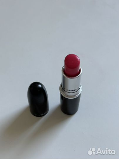 Помада MAC Impassioned