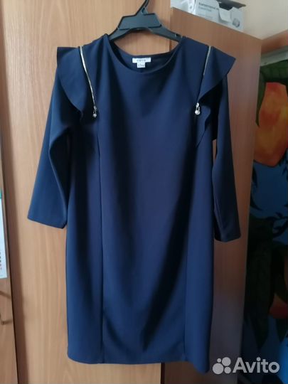 Платье ostin 46