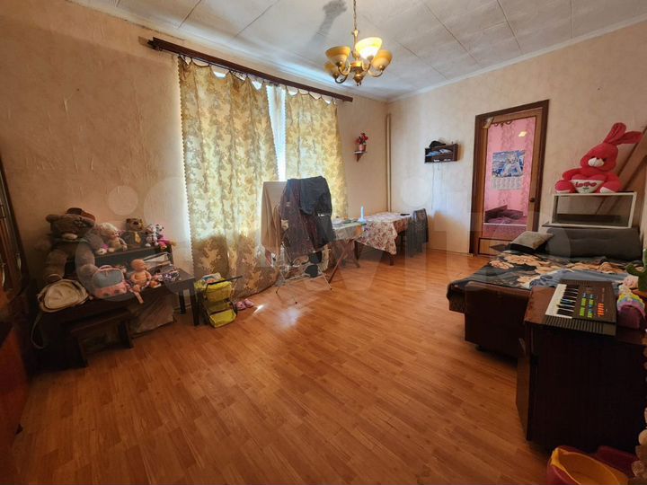 2-к. квартира, 54 м², 1/4 эт.