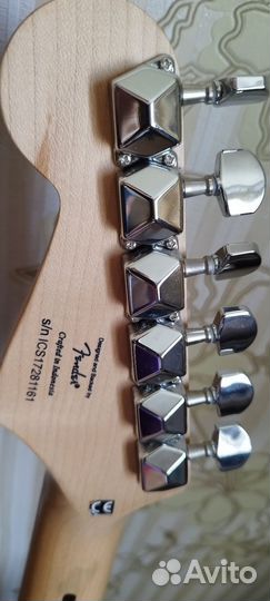 Электрогитара Squire Bullet Strat