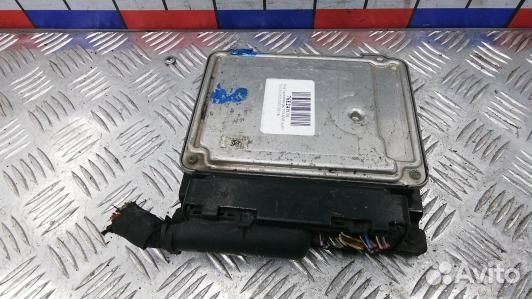 Блок управления двс volkswagen tiguan 1 (76E24PC01