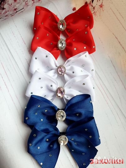 Заколка для волос ручной работы