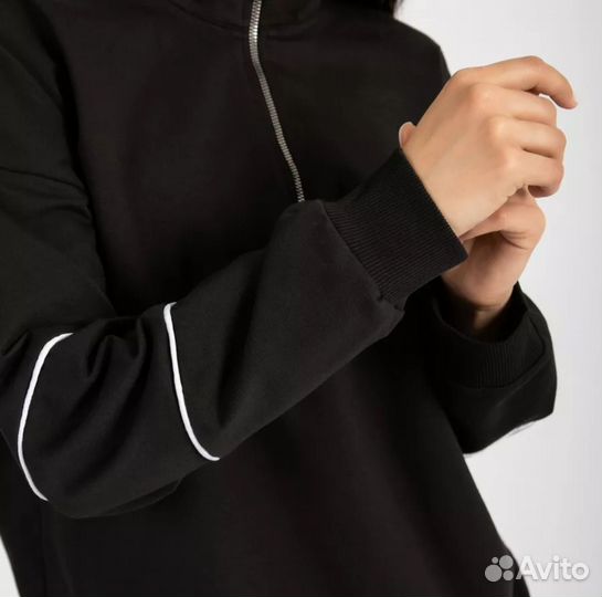 Спортивный костюм женский на флисе.размер 44.новый