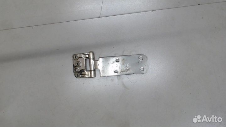 Петля крышки багажника Honda CR-V, 2001