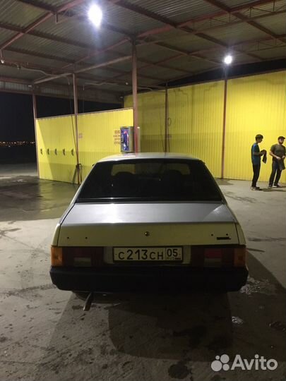 Сиденья на ваз 21099