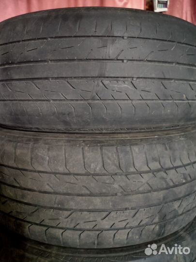 Toyo TYDRB 215/55 R17 94V