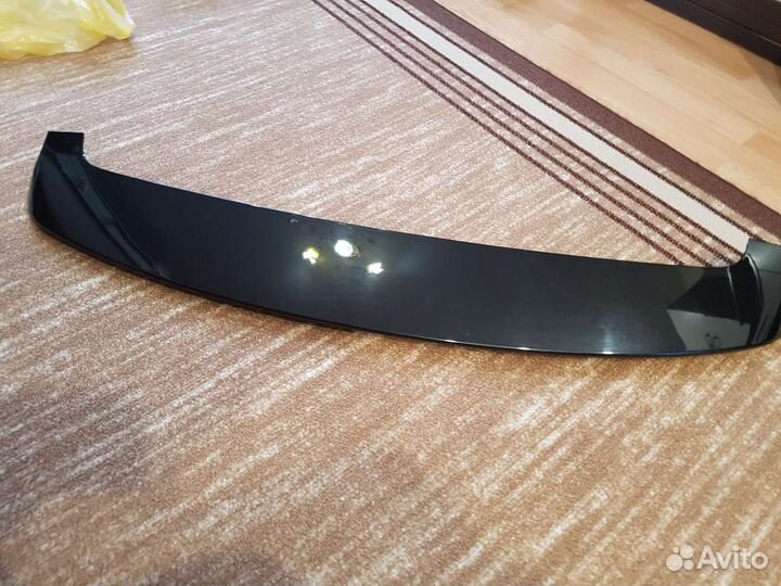 Toyota auris спойлер