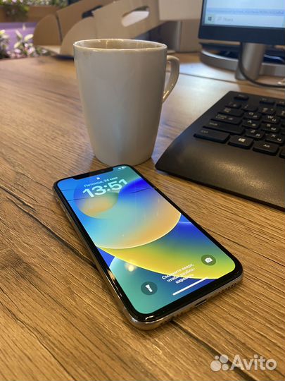 iPhone X, 256 ГБ