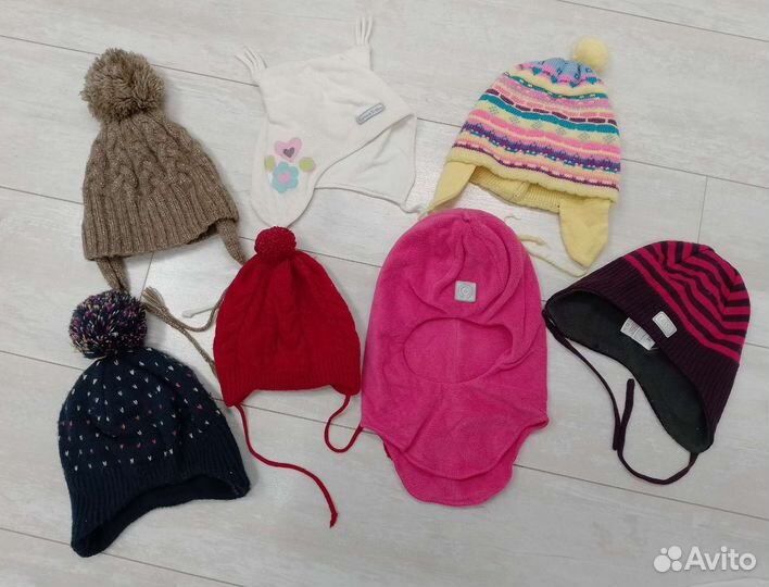 Шапочки 46-48 для девочки