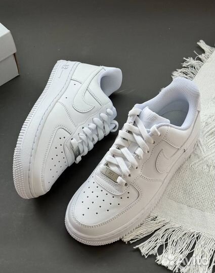 Кроссовки женские Nike Air Force 