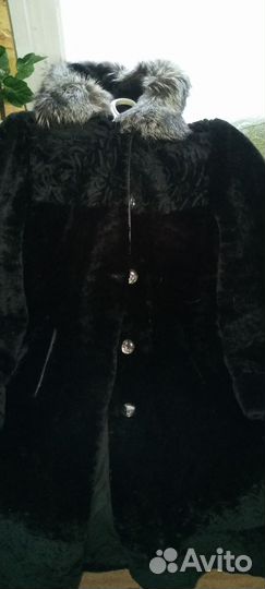 Шуба мутоновая с капюшоном