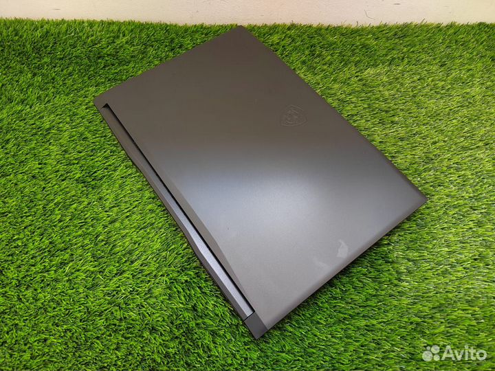 MSI Katana GF76 (Core i5/16 RAM/SSD/FHD/17.3