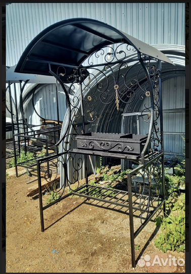 Мангал с крышей/Венгерская мангалица