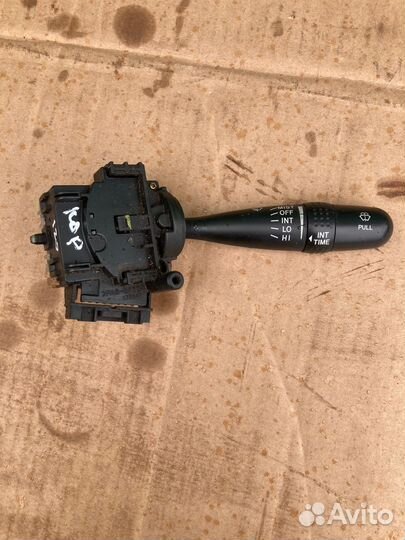 Переключатель стеклоочистителей Toyota Corolla E12