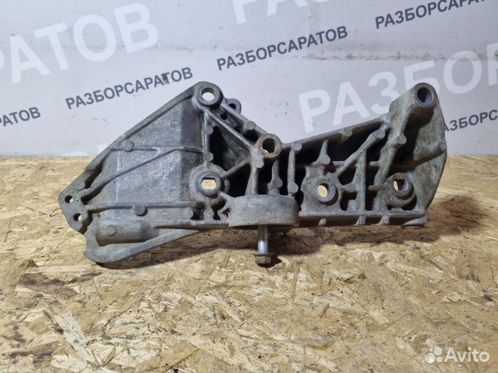 Кронштейн генератора Renault Megan Iii хэтчбек 1.6