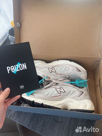New balance 725